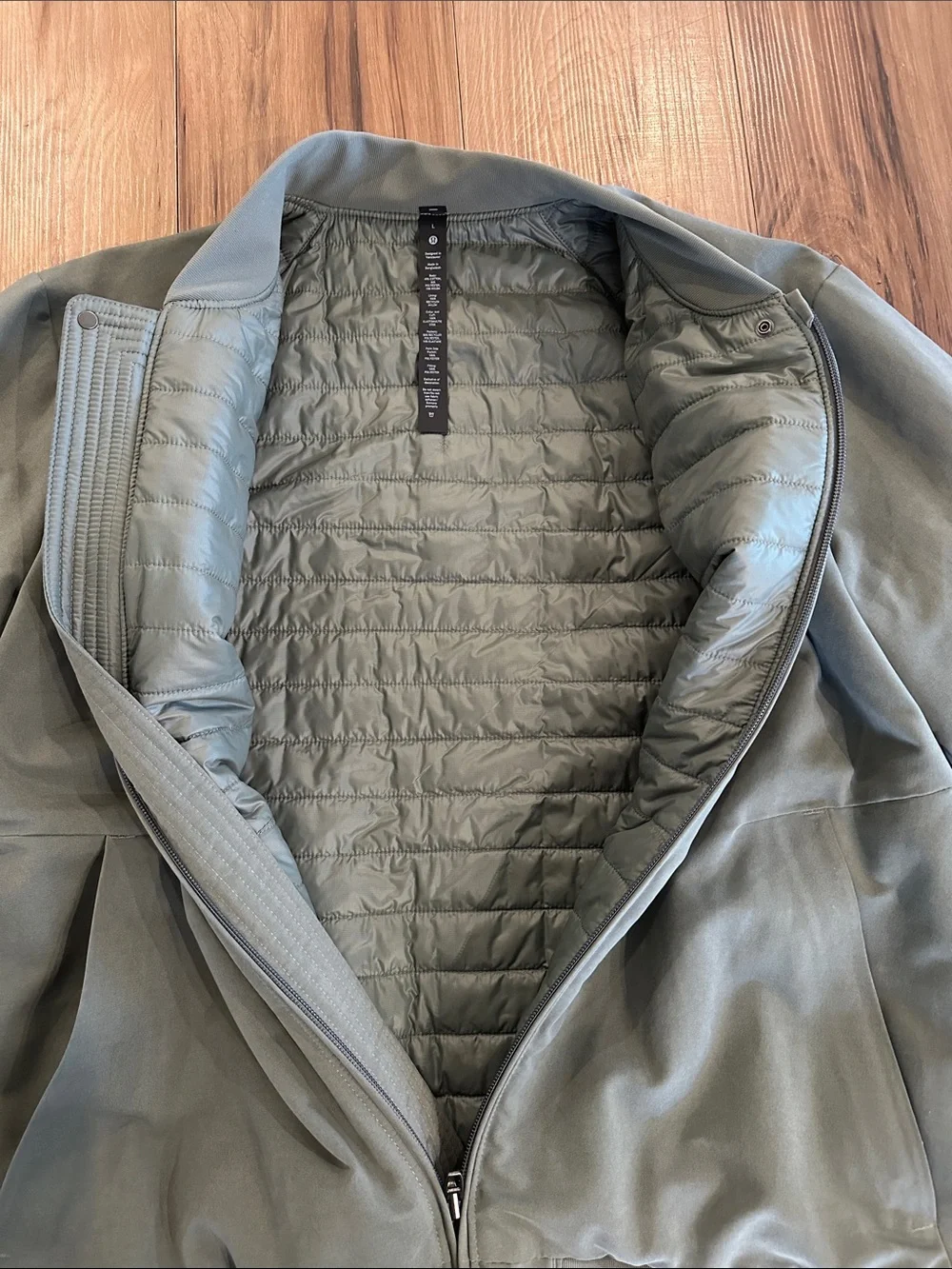 Lululemon Men's Olive Green Bomber Jacket size Large